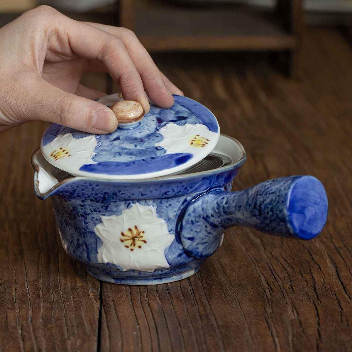 Japanese Mino Ware Ceramic Kyusu Teapot | Hand-Painted Cherry Blossom | 300ml Side Handle Tea Pot